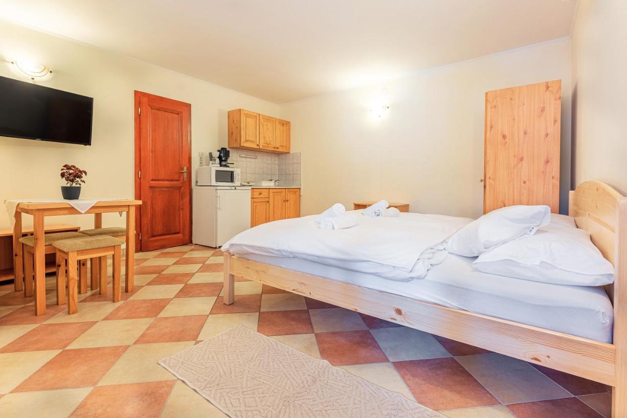 Varazsko Apartman 귤러 외부 사진