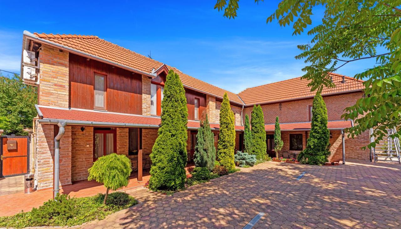Varazsko Apartman 귤러 외부 사진